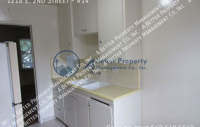 1218 E. 2nd St