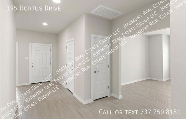 195 HORTUS DR