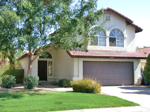 Beautiful two story home in great location!