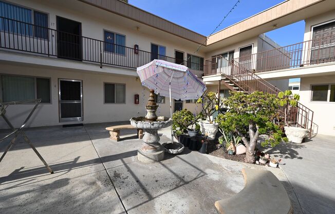 4944 NARRAGANSETT AVE