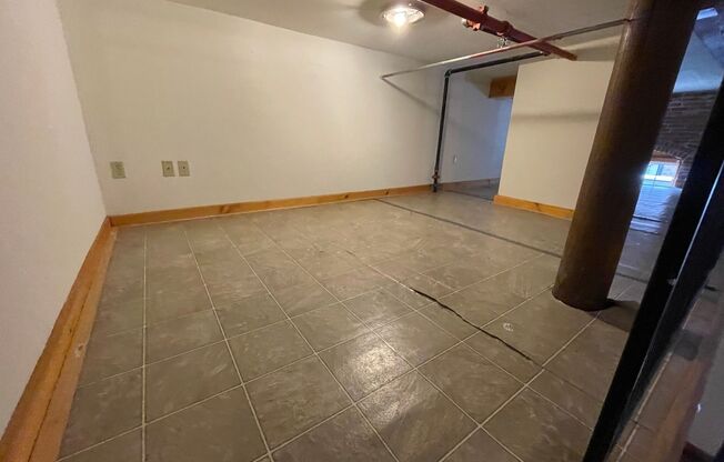 125 Goff Ave