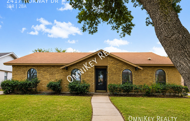 2417 NORWAY DR