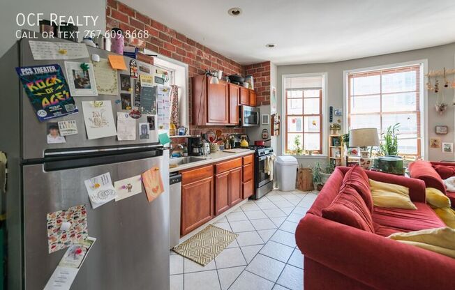 2125 SPG GDN ST