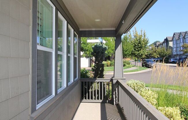 Craftsman-Style 4 Bedroom Family Home in Sherwood