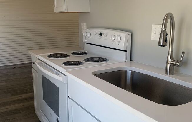 3 beds, 2 baths, 1,034 sqft, $1,125, Unit 69A-R