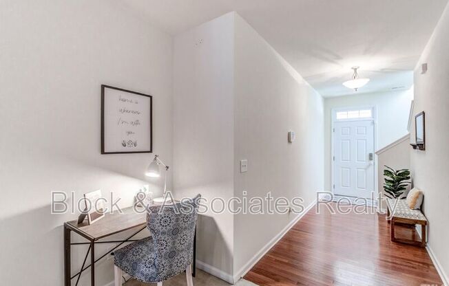 708 MARDONIE REACH LN