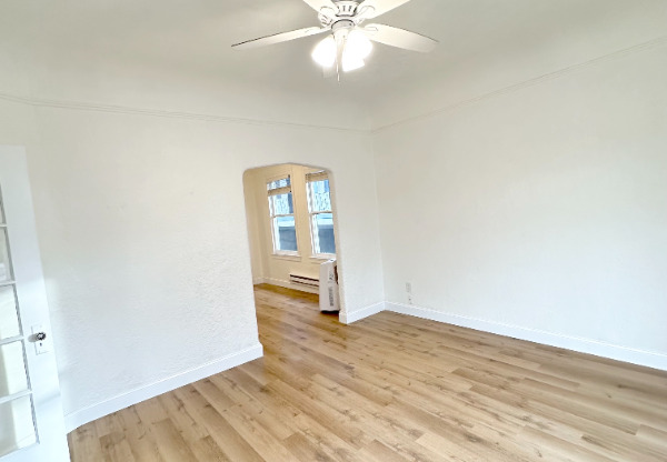 32 S MORRISON AVE