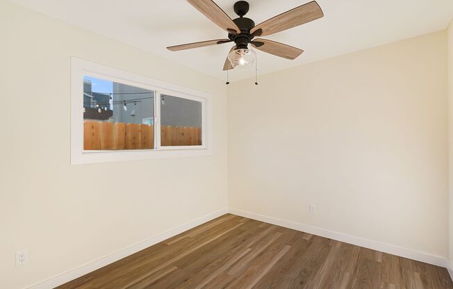 Completely remodeled 2 bd/1ba in charming neighborhood of Pacific Beach!