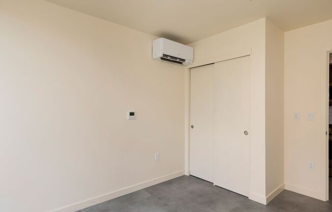 2 beds, 1 bath, 830 sqft, $2,932, Unit 202