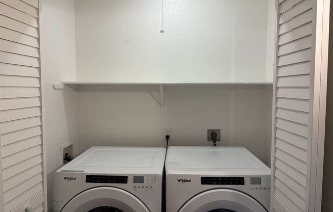 2 beds, 2 baths, 986 sqft, $2,750, Unit 698