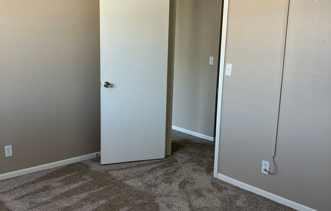 1 bed, 1 bath, 869 sqft, $945, Unit 3H-319