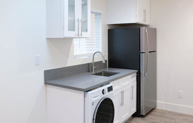 2 beds, 2 baths, 680 sqft, $2,695, Unit MIS_2