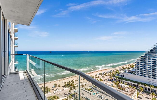 Stunning High-Rise Condo with Ocean Views | Prime Beach Location