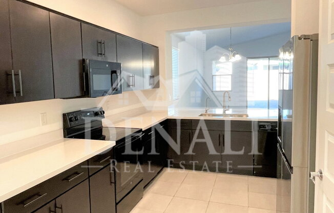 4 beds, 2 baths, 1,758 sqft, $1,995
