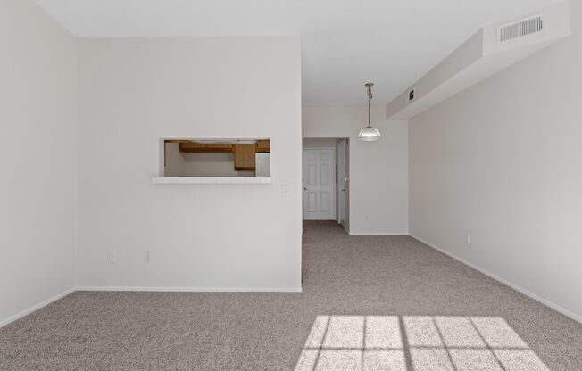 1 bed, 1 bath, 609 sqft, $1,650, Unit 305