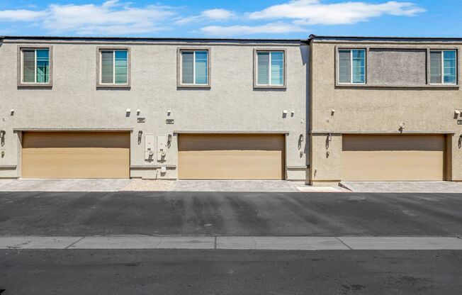 Beautifully Upgraded Home in NW