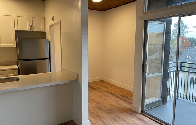 1 bed, 1 bath, 550 sqft, $2,380, Unit 403