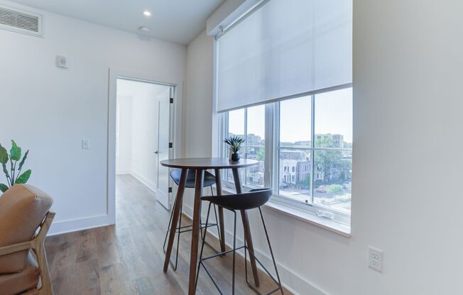 1 bed, 1 bath, 110 sqft, $1,490