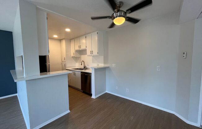 2 beds, 2 baths, 905 sqft, $2,198, Unit 214