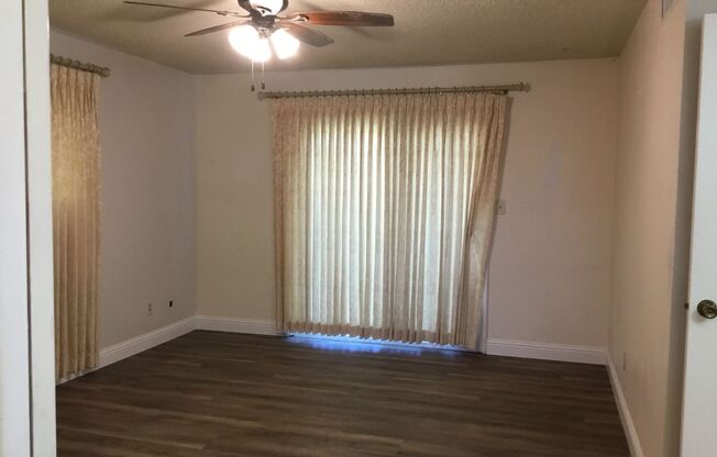 3 beds, 2 baths, $2,695