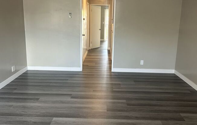 1165 Thompson Ave.
