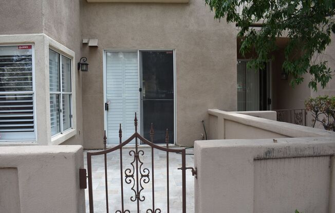 CHECK THIS LOVELY FIRST FLOOR FURNISHED CONDO UNIT IN WESTPARK COMMUNITY!
