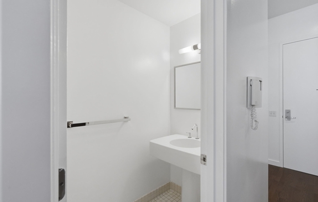 2 beds, 2.5 baths, 1,525 sqft, $7,000, Unit 7C