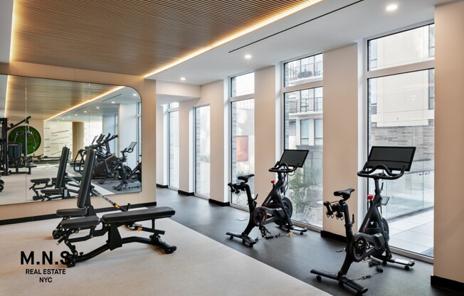 2 beds, 2 baths, $5,096, Unit 15C