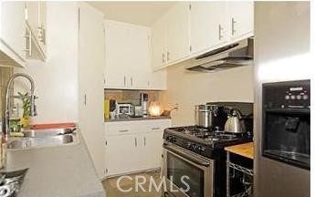 1 bed, 1 bath, 600 sqft, $2,100, Unit 4