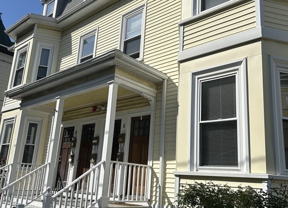 13 GLENWOOD AVE