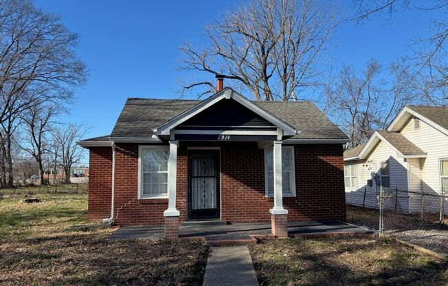 7924 Agnes Ave | 2 BR 1 BA | 740 SF