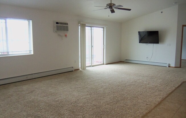 2 beds, 2 baths, 1,302 sqft, $1,449.99, Unit 127-07