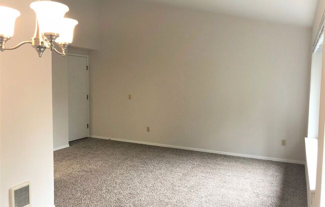 1 bed, 1 bath, 628 sqft, $1,625, Unit 236