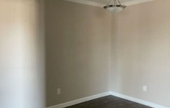 1 bed, 1 bath, 609 sqft, $1,155, Unit 104