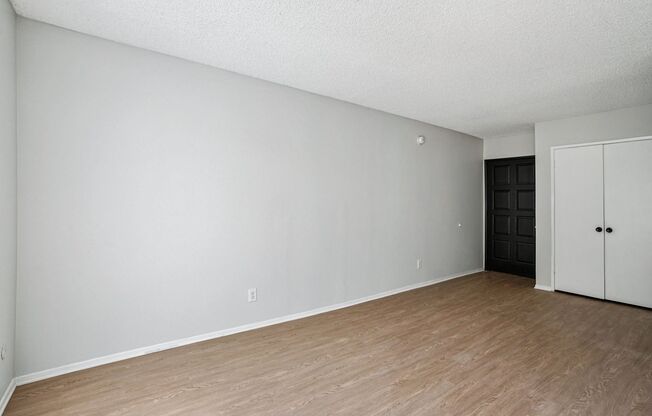 Studio, 1 bath, 495 sqft, $1,421, Unit 213