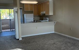 2 beds, 1 bath, 768 sqft, $2,600, Unit 675