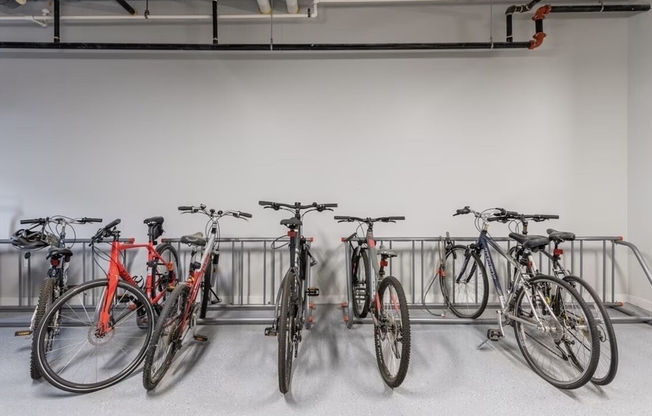 2 beds, 2 baths, 1,064 sqft, $3,450, Unit 2-10