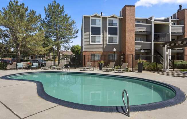 the preserve at ballantyne commons resort style swimming pool at Verona, Littleton, 80123