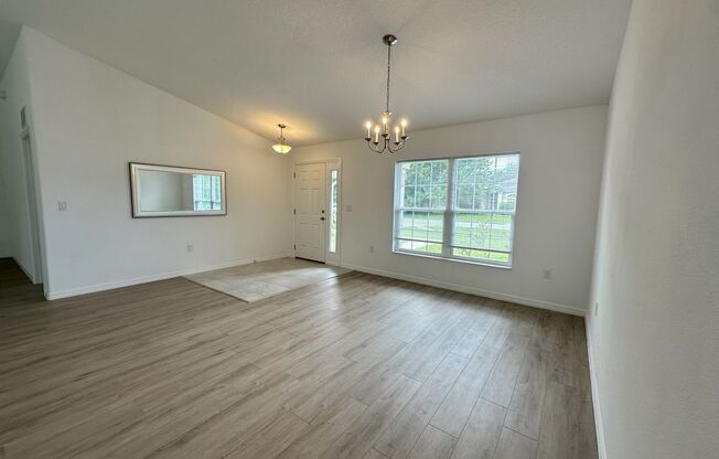 Move-In Ready Rental with Stylish Updates!