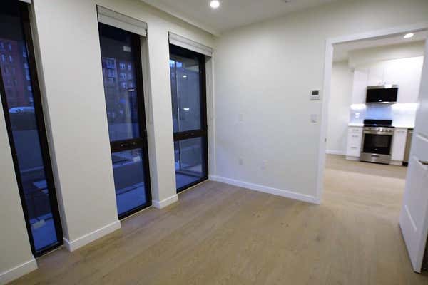 41 26 44 ST