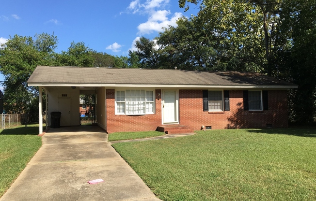 Charming 3 Bedroom Home on Quiet Street – Available Now!
