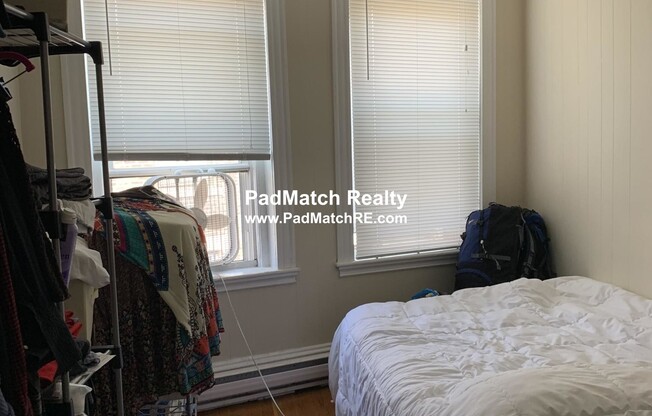 883 Huntington Ave.