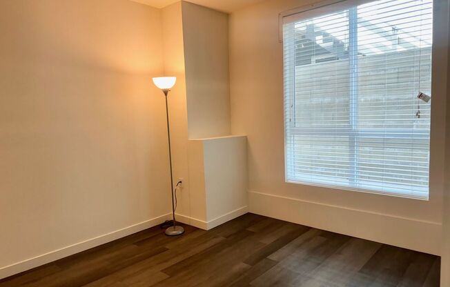1 bed, 1 bath, 591 sqft, $2,423, Unit 112