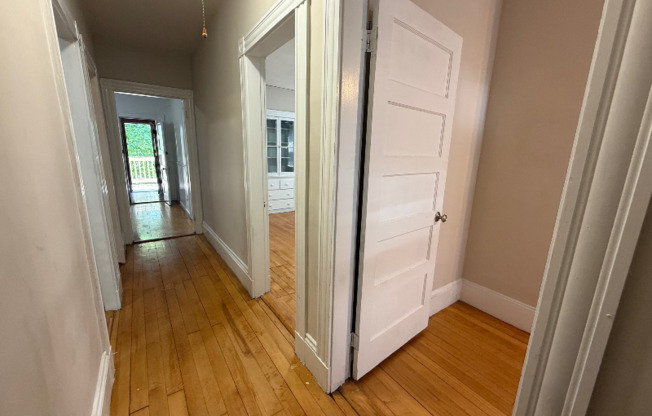 28 PINEDALE
