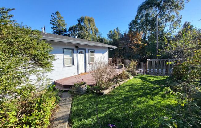 Charming home in Sebastopol ~ Hollman Lane, Sebastopol