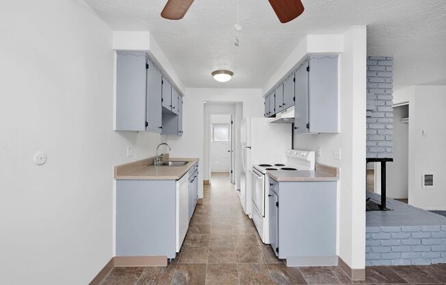 Seven Gables Apartments