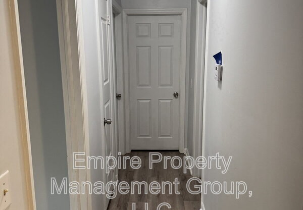 2217 Apple Valley Rd. Unit A
