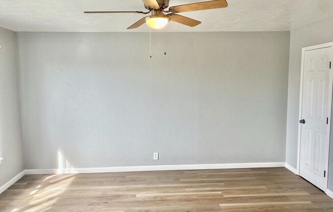 2 beds, 1 bath, 800 sqft, $1,350