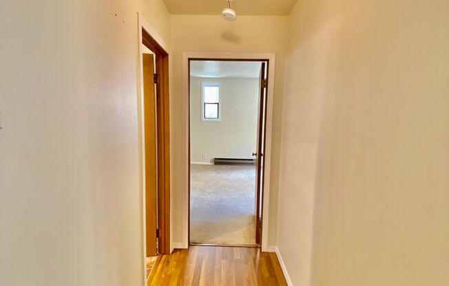 1 bed, 1 bath, 500 sqft, $1,495, Unit 215