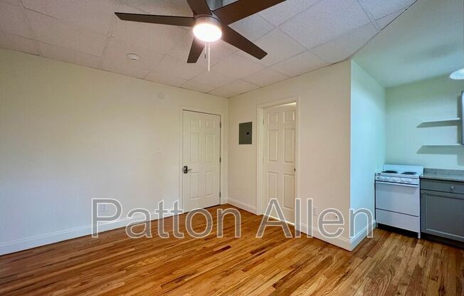 43 Ravenscroft Drive Apt 10